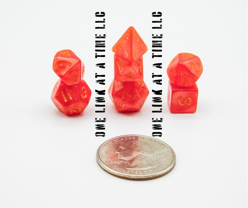 SCARLET SWIRL 7PC ACRYLIC MINI DICE SET