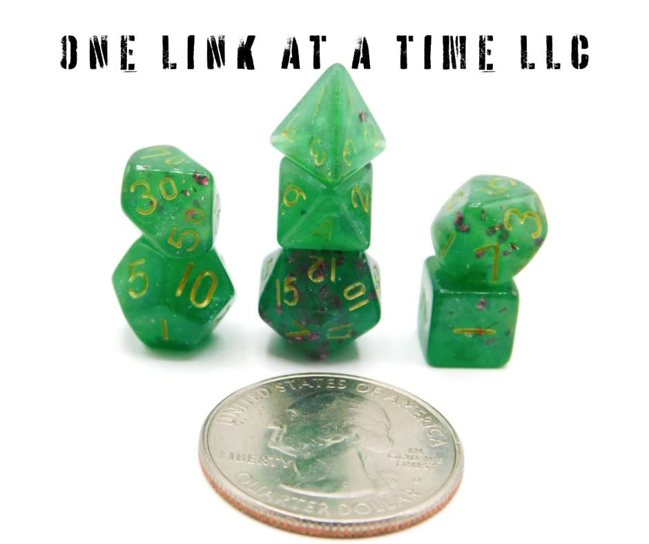 DARK GREEN WITH CONFETTI 7PC ACRYLIC MINI DICE SET