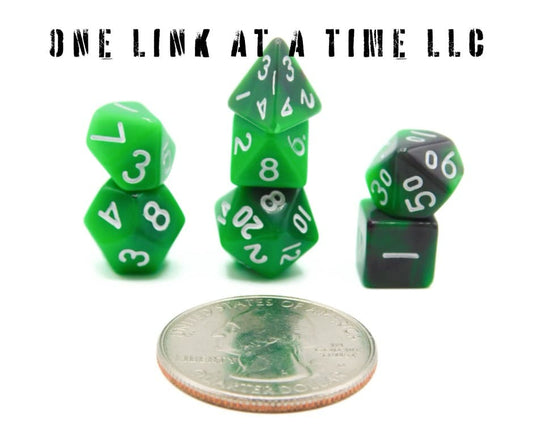 GREEN & PLUM SWIRL 7PC ACRYLIC MINI DICE SET
