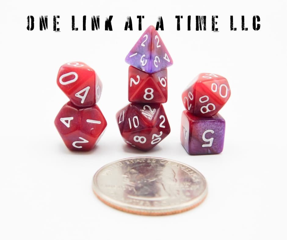 RED & PURPLE 7PC ACRYLIC MINI DICE SET