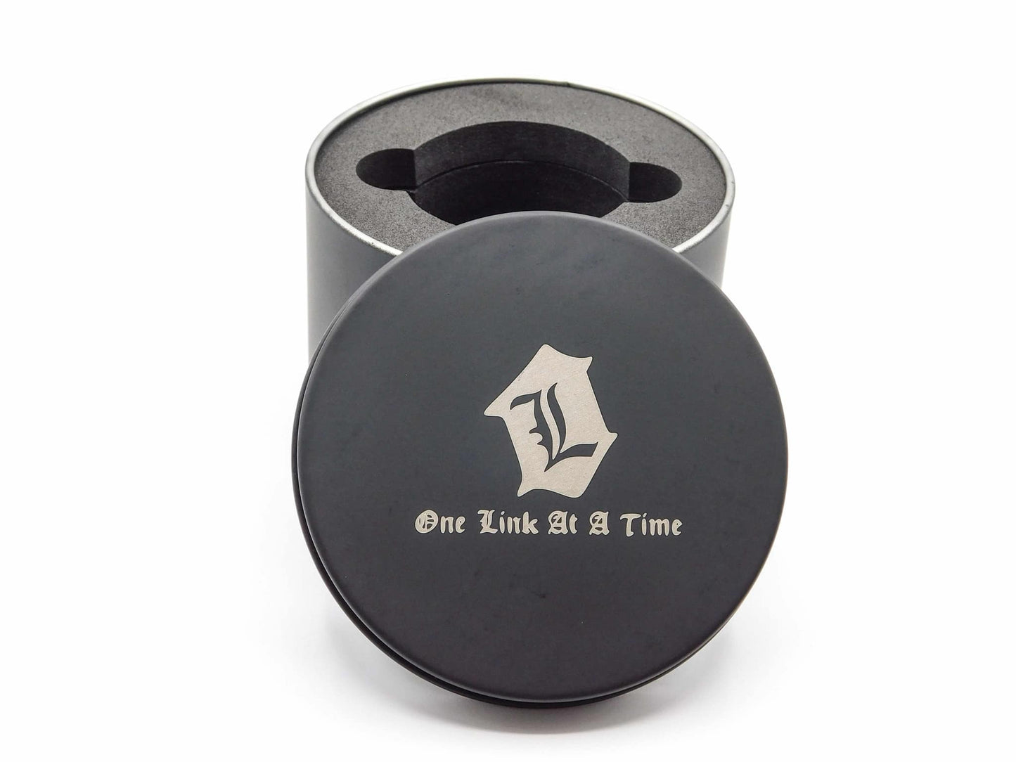 Round Branded Dice Storage Tin for D100s