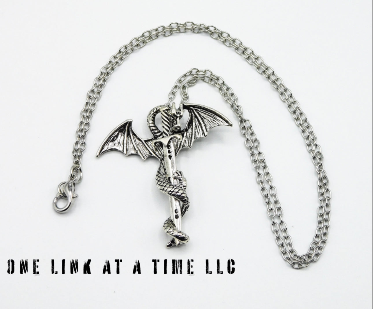 DRAGON NECKLACE WITH REMOVABLE [SILVER] SWORD