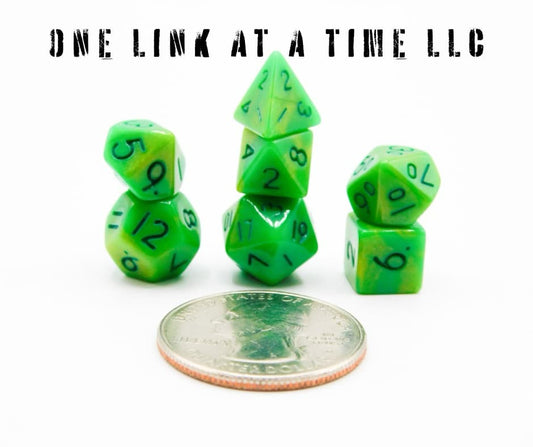 BRIGHT GREEN SWIRL 7PC ACRYLIC MINI DICE SET