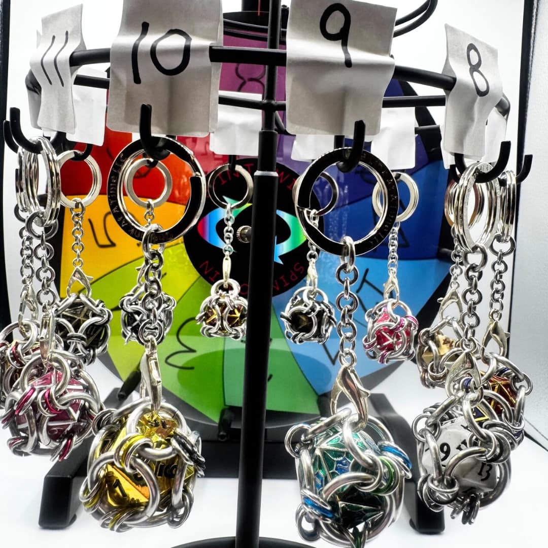 [LIVE] ROLL FOR KEYCHAIN