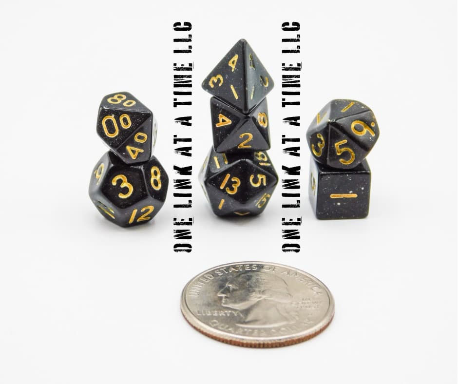SPARKLE BLACK 7PC ACRYLIC MINI DICE SET