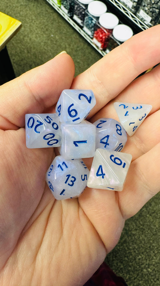 [INTANGIBLE DREAMS] ACRYLIC DICE SET