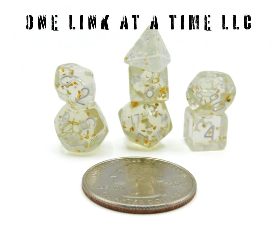CLEAR WITH GOLD CONFETTI 7PC ACRYLIC MINI DICE SET