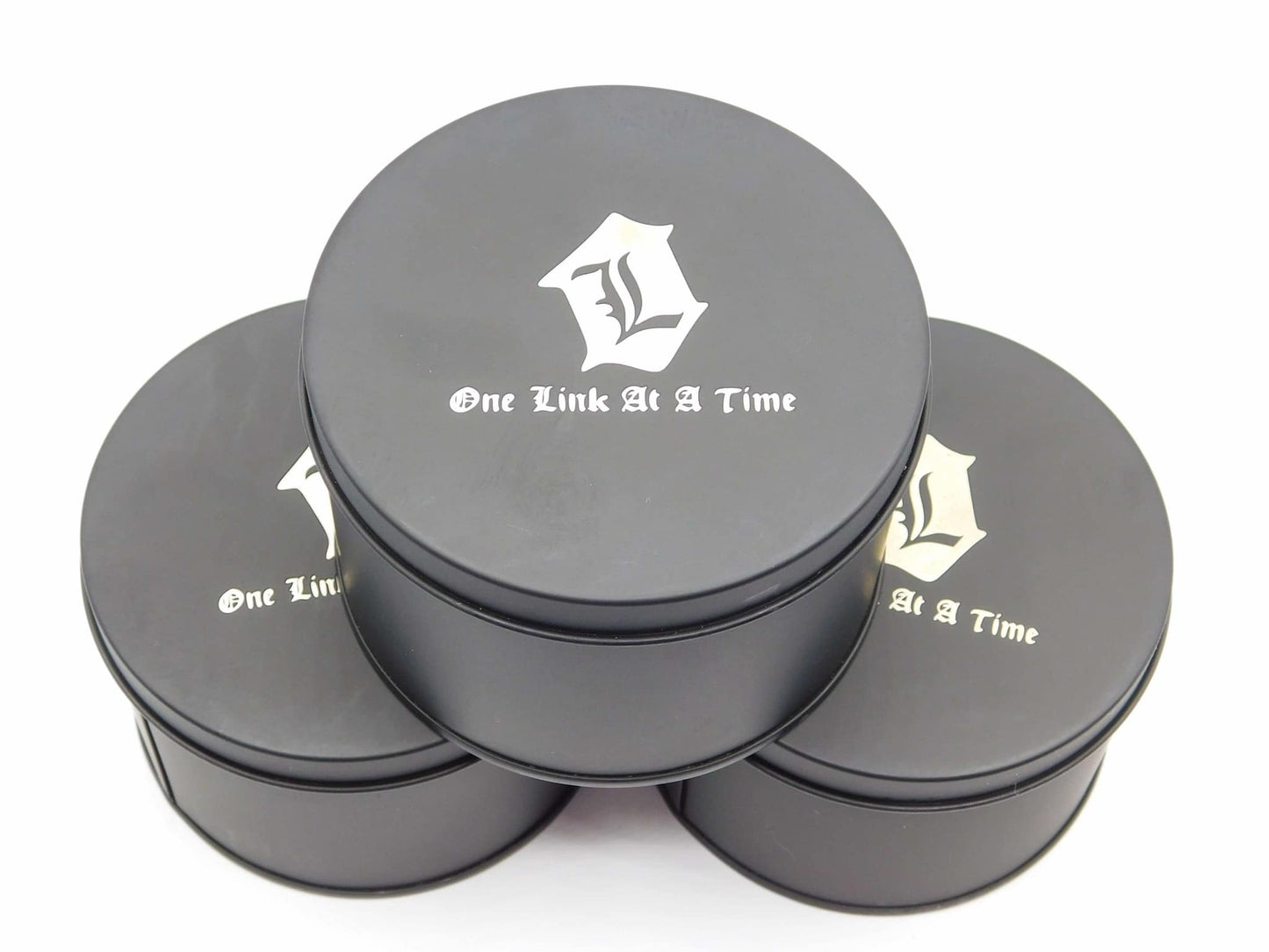 Round Branded Dice Storage Tin for D100s